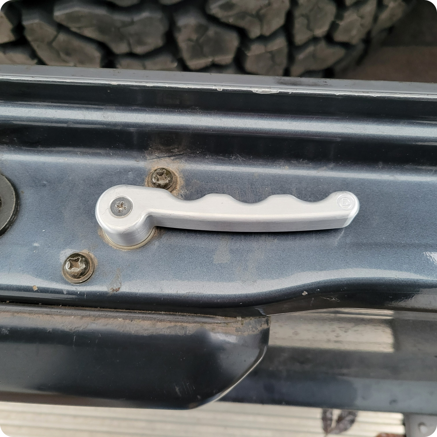 Land Cruiser Handles